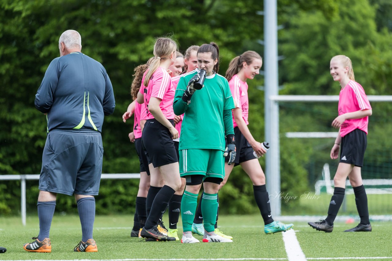 Bild 433 - wBJ SV Wahlstedt - SV Steinhorst/Labenz : Ergebnis: 0:1